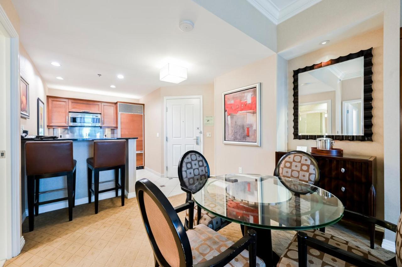 לאס וגאס Stripviewsuites Penthouse Two-Bedroom Conjoined Suite מראה חיצוני תמונה