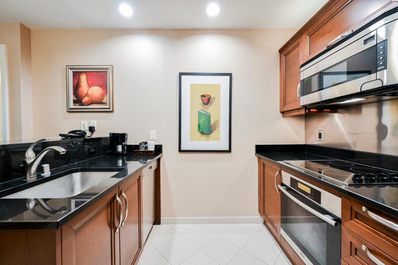 לאס וגאס Stripviewsuites Penthouse Two-Bedroom Conjoined Suite מראה חיצוני תמונה