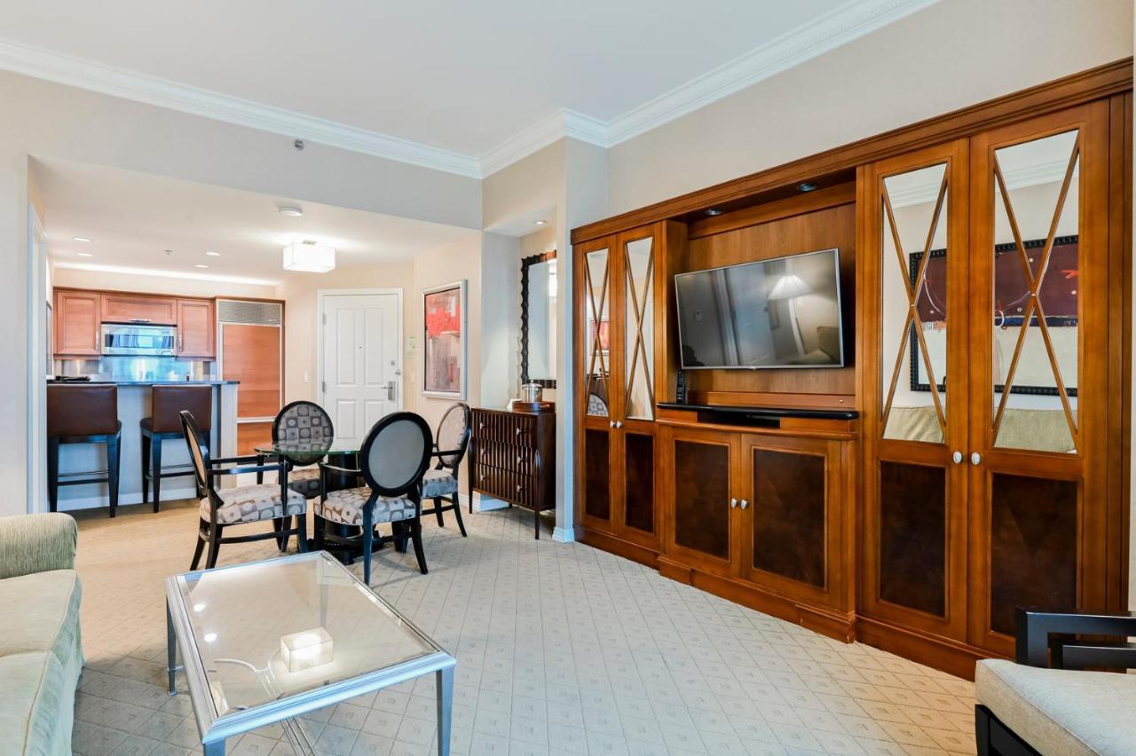 לאס וגאס Stripviewsuites Penthouse Two-Bedroom Conjoined Suite מראה חיצוני תמונה